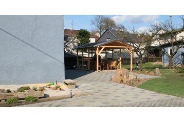 Cehia Privát Karlovy Vary, Exteriorul